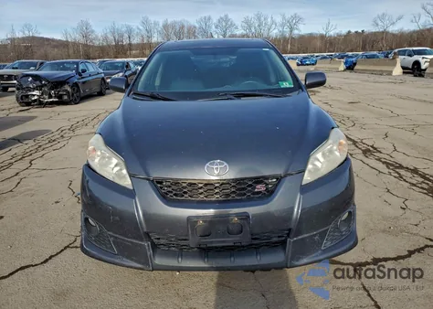 2009 Toyota Corolla Matrix S z USA, uszkodzony, nr VIN 2T1LE40E99C007825